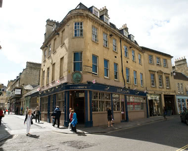 Au&szlig;enansicht des Jugendhostels